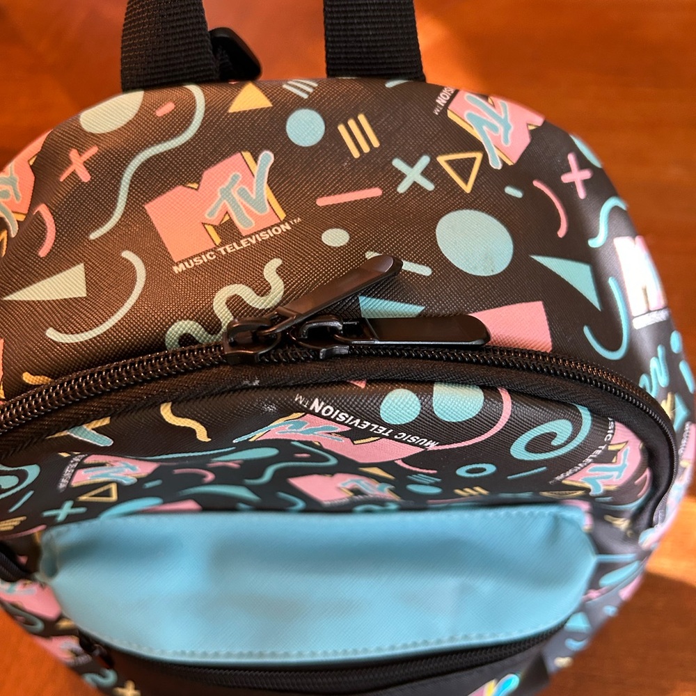 MTV Mini Backpack with Fun Black and Multi Colored Accents - Picture 3 of 6